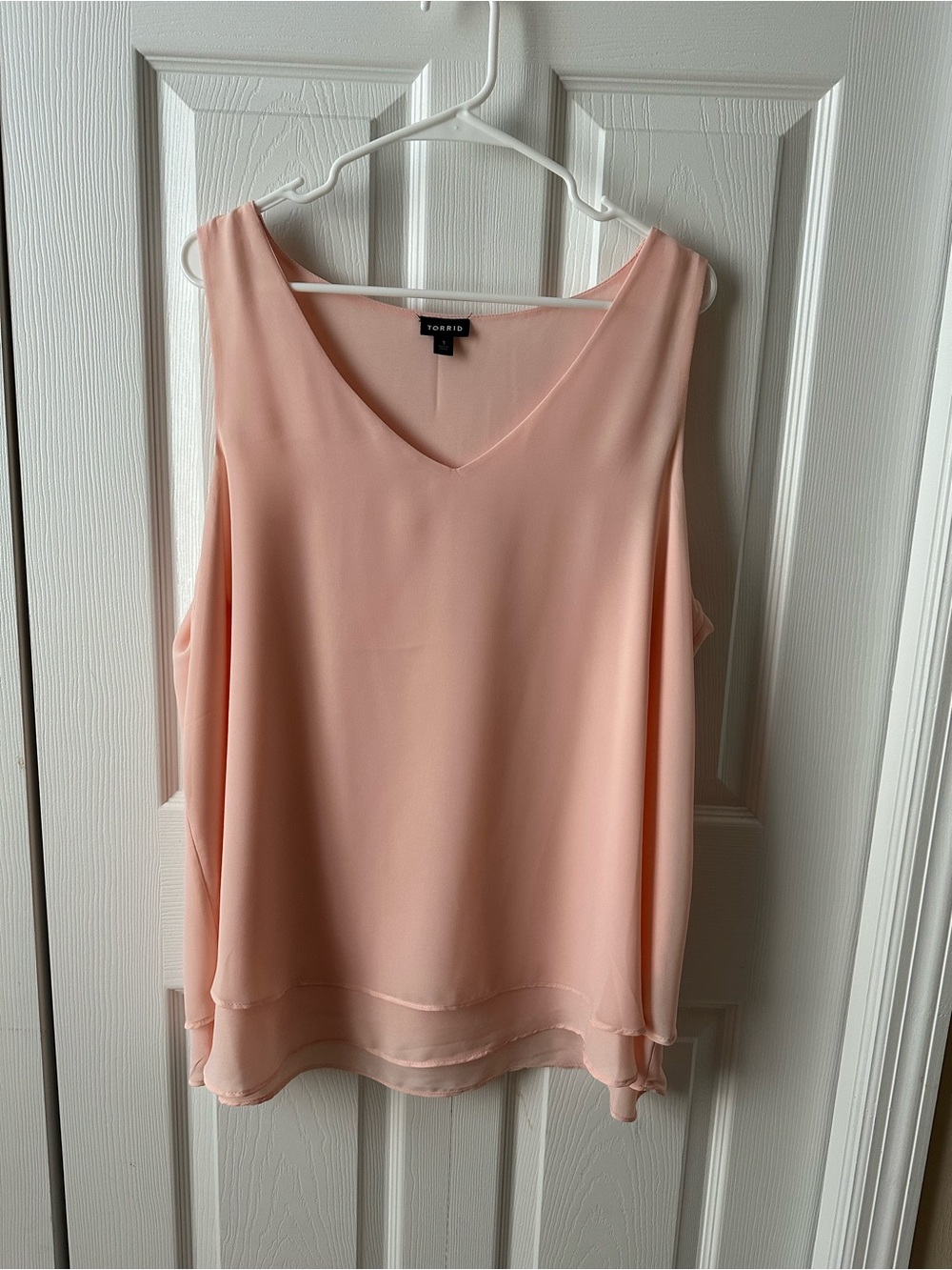 torrid Soft Peach V-Neck Sleeveless Chiffon Camisole